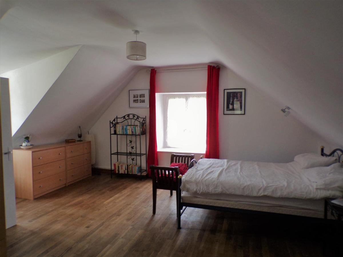 Ker Jerome - Traditional Stone Breton Cottage Near To Dinan Trelivan Exteriér fotografie